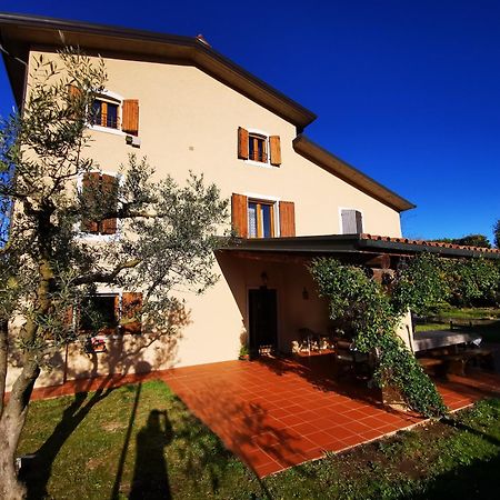 Casa Ghirlanda Con Piscina E Campo Da Tennis Lazise Eksteriør billede