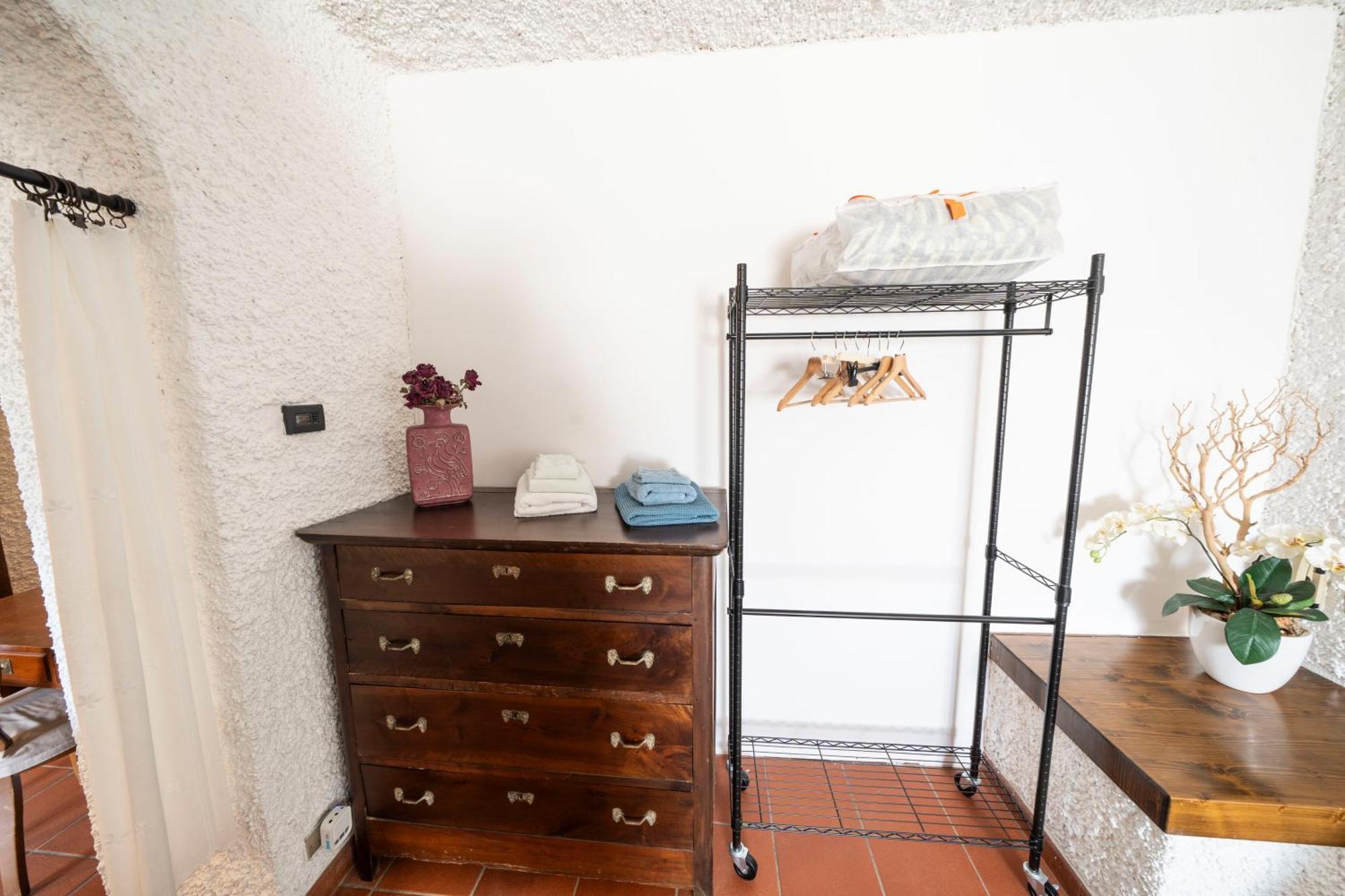 Casa Ghirlanda Con Piscina E Campo Da Tennis Lazise Eksteriør billede