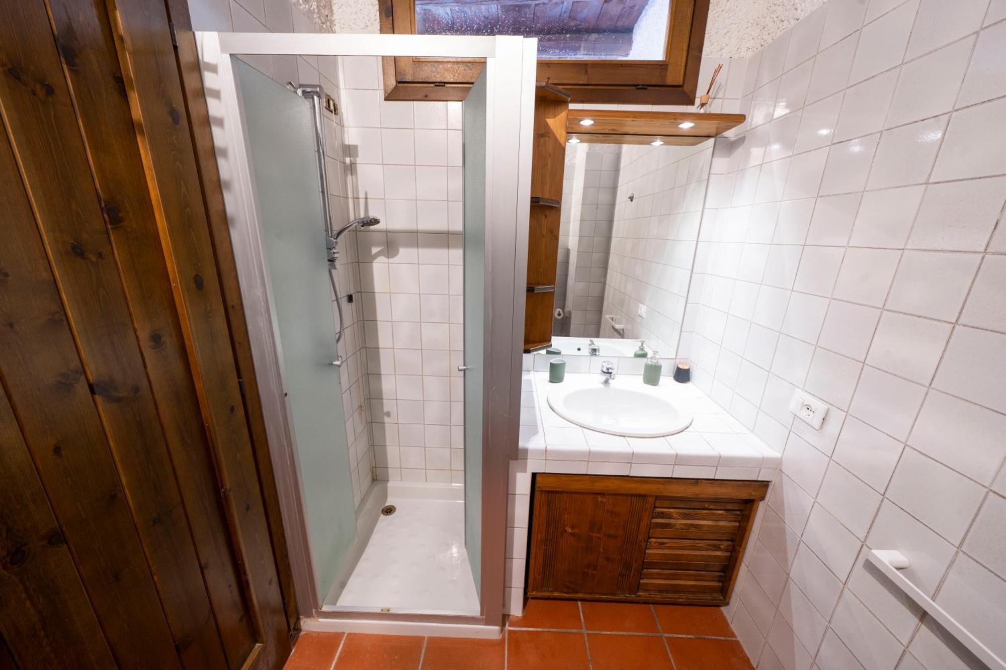 Casa Ghirlanda Con Piscina E Campo Da Tennis Lazise Eksteriør billede