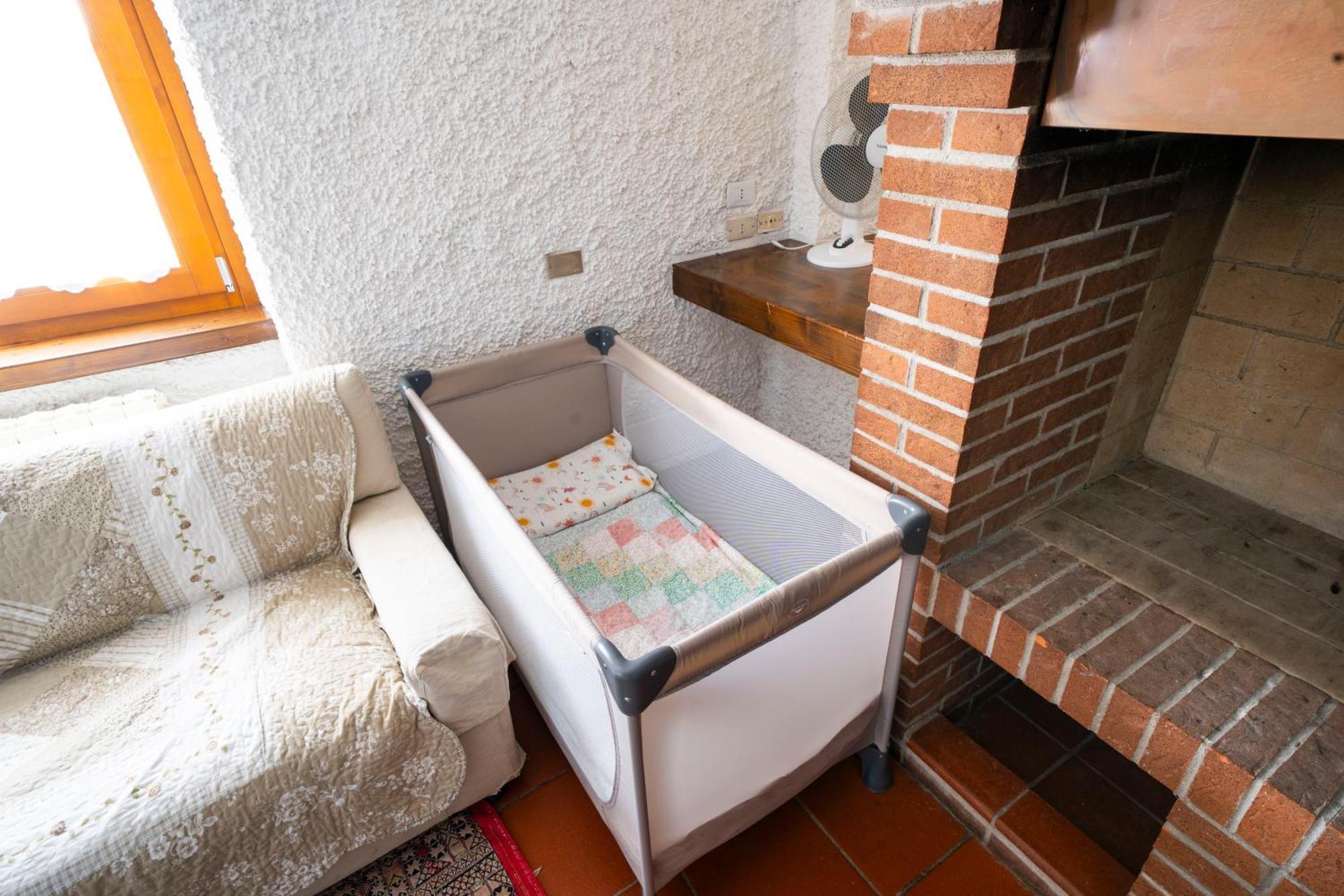 Casa Ghirlanda Con Piscina E Campo Da Tennis Lazise Eksteriør billede