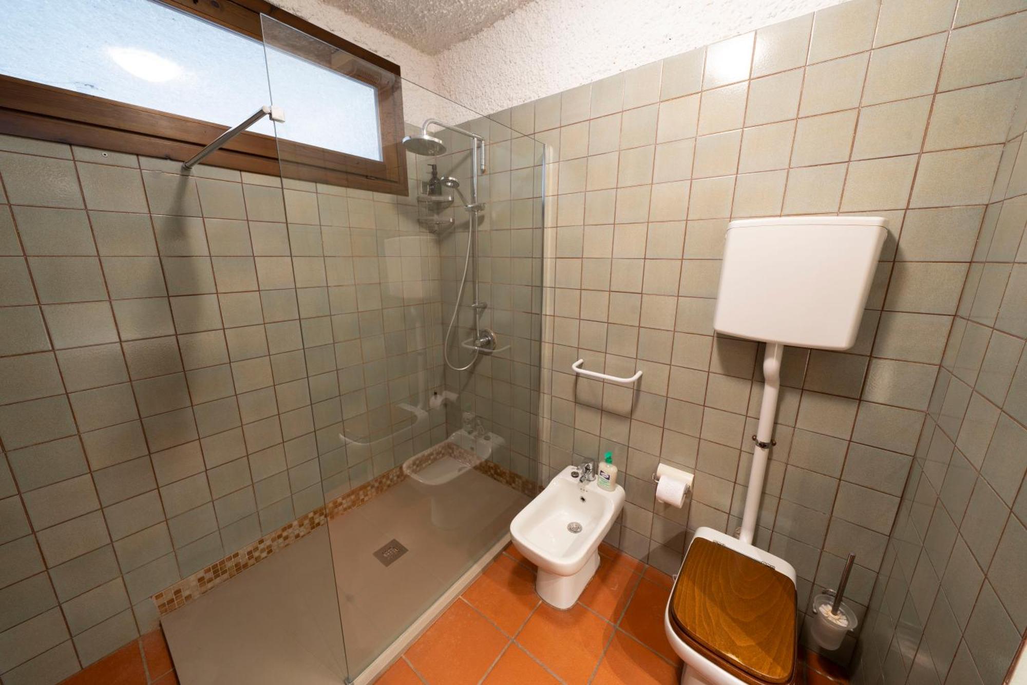 Casa Ghirlanda Con Piscina E Campo Da Tennis Lazise Eksteriør billede